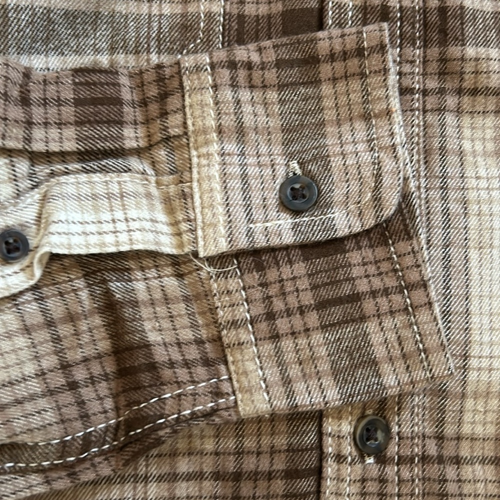 Small Flannel L/S shirt - Picture 4 of 4
